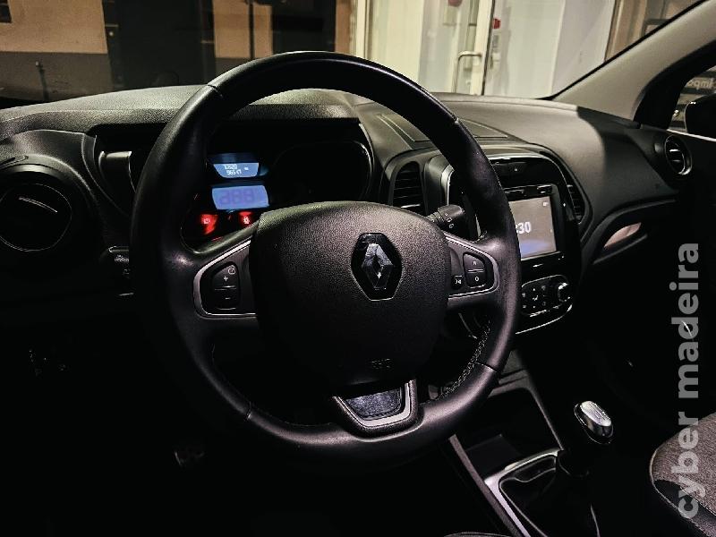 RENAULT CAPTUR 1.5DCI EXCLUSIVE Gasóleo