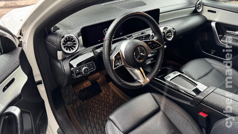 MERCEDES A 200 1.3 PROGRESSIVE AUTOMÁTICO Gasolina