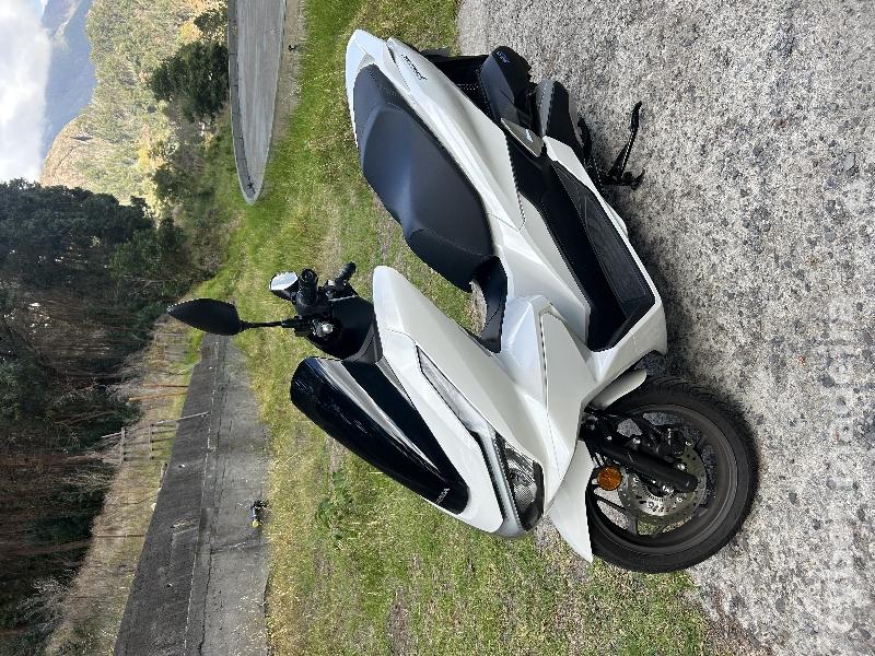 Honda PCX 125 cc Scooter