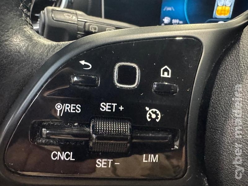 MERCEDES A 180D BUSINESS SOLUTIONS AUTO Gasóleo