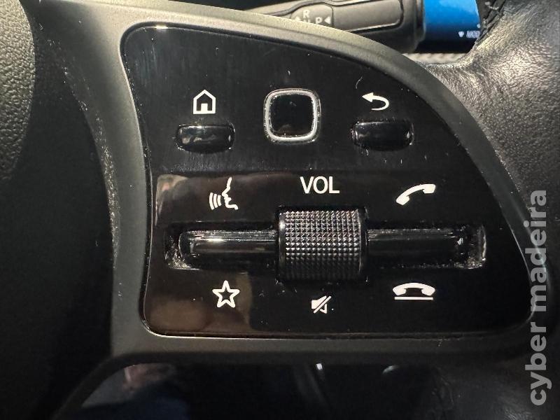 MERCEDES A 180D BUSINESS SOLUTIONS AUTO Gasóleo