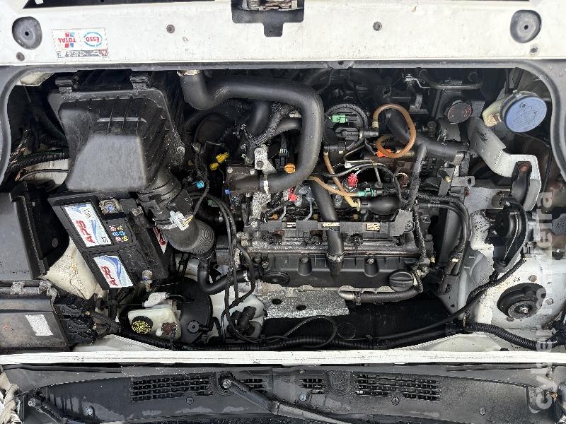 PEUGEOT PARTNER 2.0 HDi Gasóleo