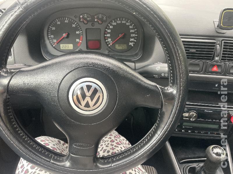 VOLKSWAGEN GOLF Mk4 confor line Gasolina