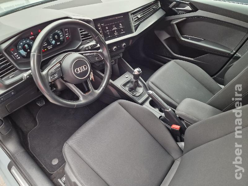 AUDI A1 SPORTBACK 25 TFSI C/GARANTIA Gasolina
