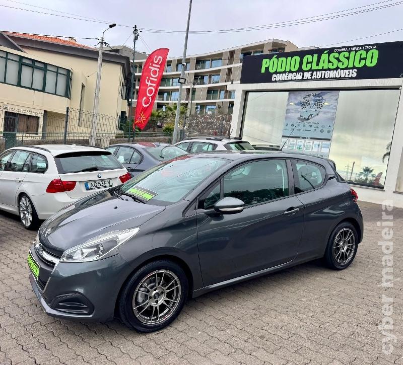 PEUGEOT 208 1.6 Hdi Gasóleo