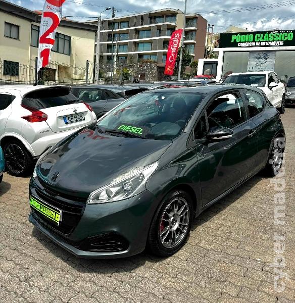 PEUGEOT 208 1.6 Hdi Gasóleo