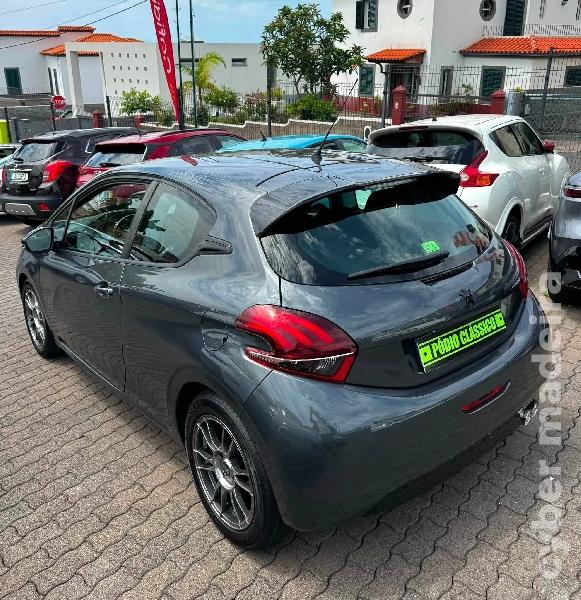 PEUGEOT 208 1.6 Hdi Gasóleo