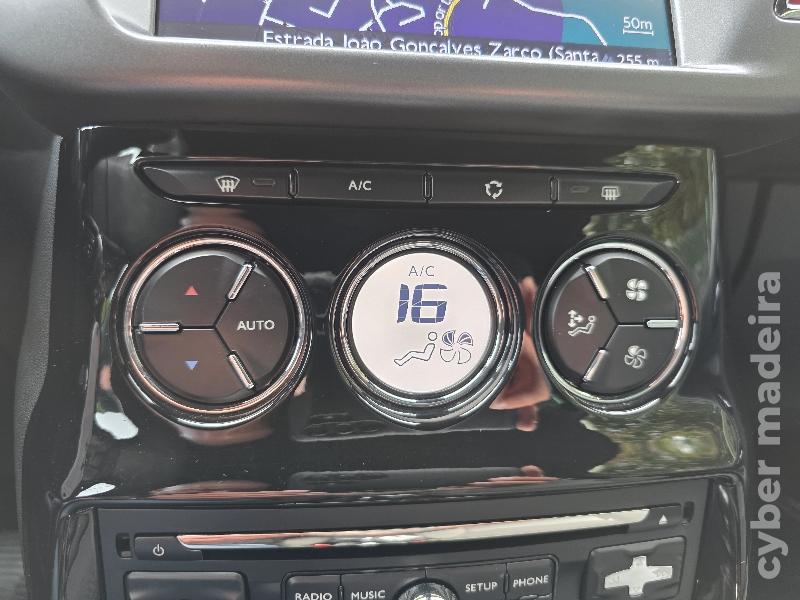 CITROEN DS3 1.6 HDI SO PARIS Gasóleo