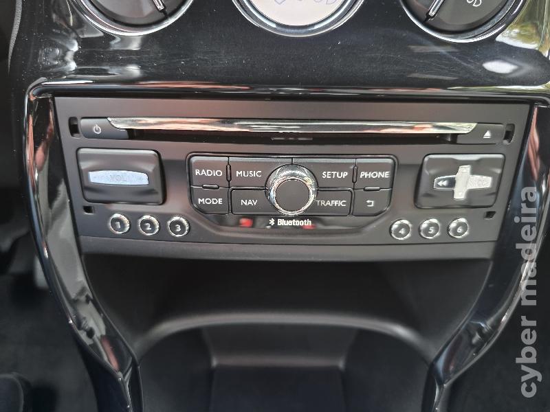 CITROEN DS3 1.6 HDI SO PARIS Gasóleo