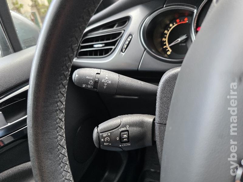 CITROEN DS3 1.6 HDI SO PARIS Gasóleo