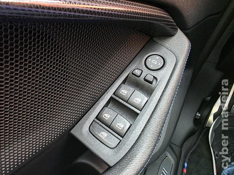 BMW Serie 1 120d X DRIVE PACK M Gasóleo
