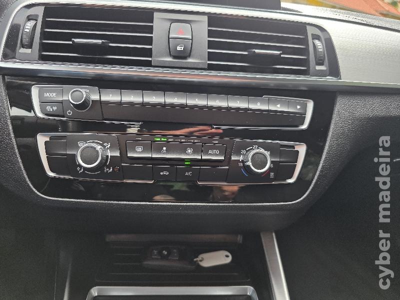BMW Serie 1 116d LINE SPORT AUTO Gasóleo