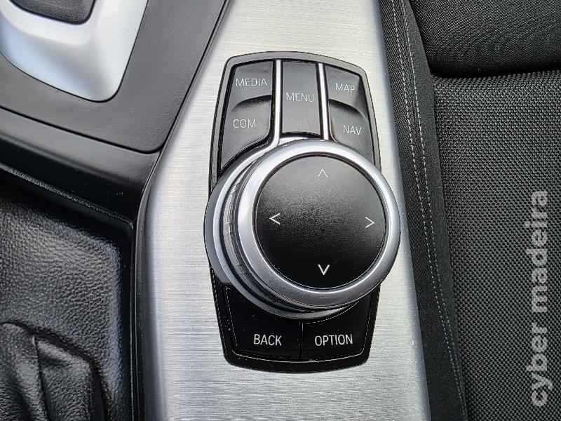 BMW Serie 1 116d LINE SPORT AUTO Gasóleo