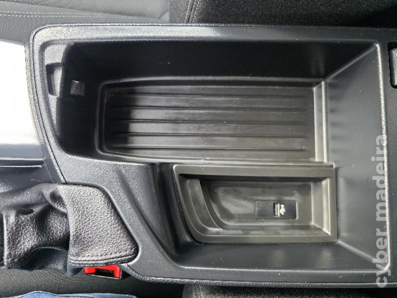 BMW Serie 1 116d LINE SPORT AUTO Gasóleo