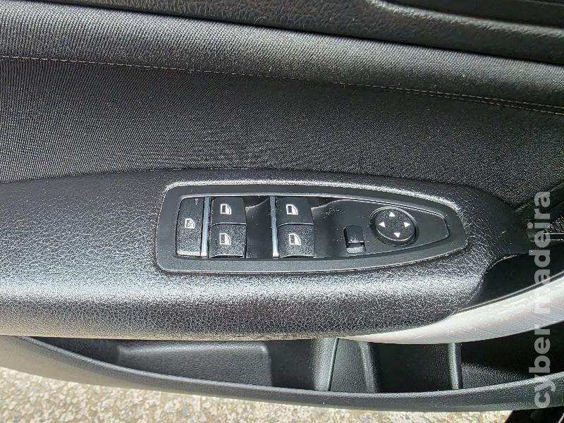 BMW Serie 1 116d LINE SPORT AUTO Gasóleo