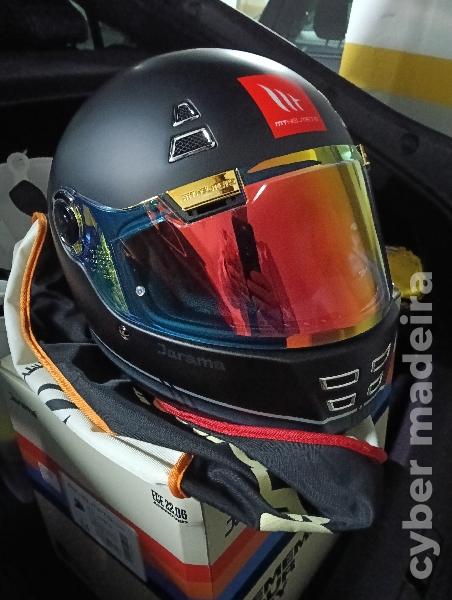 Unik MT jarama tamanho M c/novo M