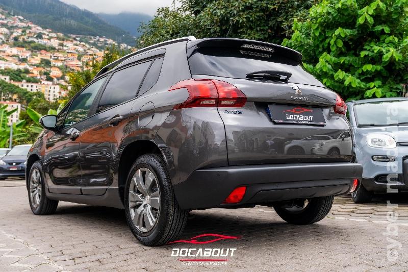 PEUGEOT 2008 1.6 BlueHDi Style Gasóleo