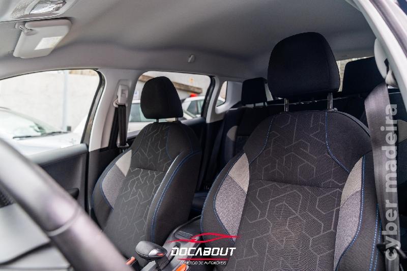 PEUGEOT 2008 1.6 BlueHDi Style Gasóleo