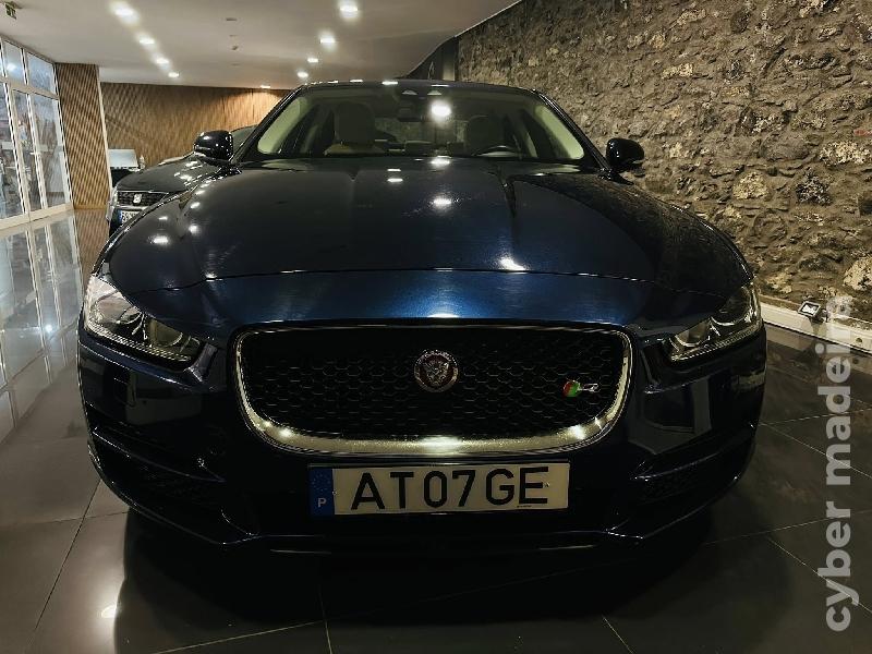 JAGUAR XE 2.0D PRESTIGE 180CV AUTO Gasóleo