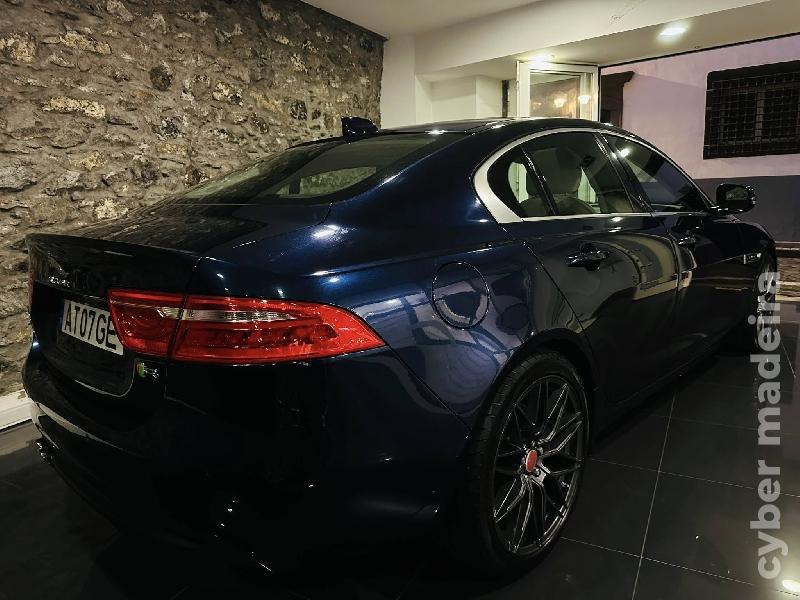 JAGUAR XE 2.0D PRESTIGE 180CV AUTO Gasóleo