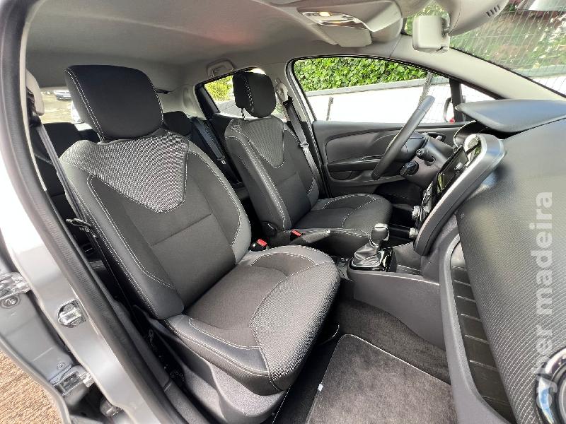 RENAULT CLIO 1.5 DCI 90 cv - CAIXA AUTOMÁTICA Gasóleo