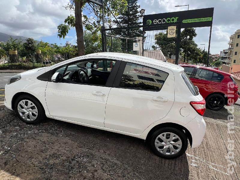 TOYOTA YARIS 1.4 D-4D 90 cv Gasóleo