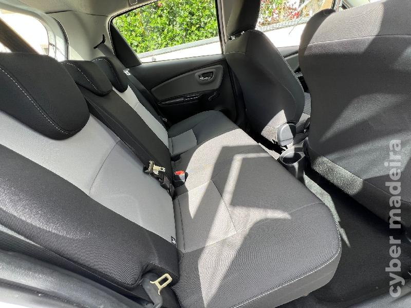 TOYOTA YARIS 1.4 D-4D 90 cv Gasóleo