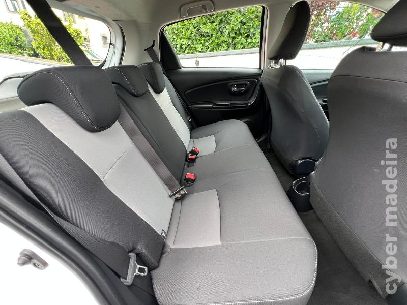 TOYOTA YARIS 1.4 D-4D 90 cv Gasóleo