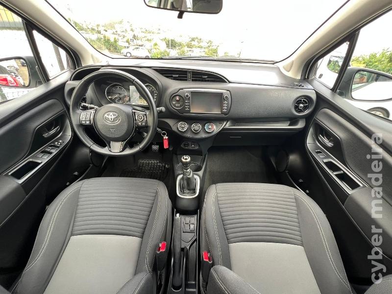 TOYOTA YARIS 1.4 D-4D 90 cv Gasóleo