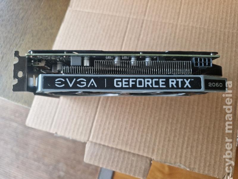 EVGA RTX 2060 em perfeito estado