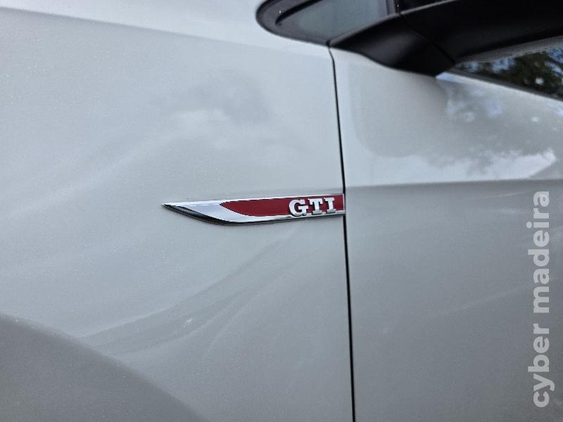 VOLKSWAGEN GOLF GTI DSG TCR Gasolina