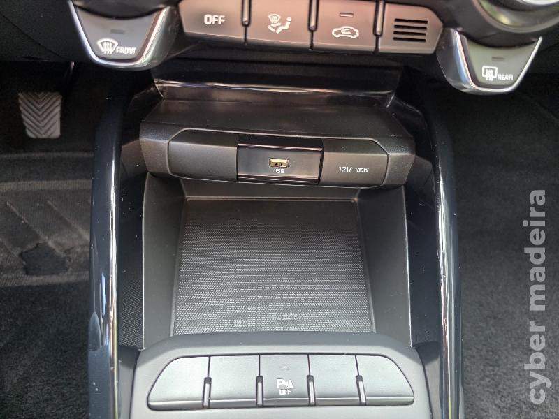 KIA RIO STONIC 1.0 T-GDI WAVE Gasolina