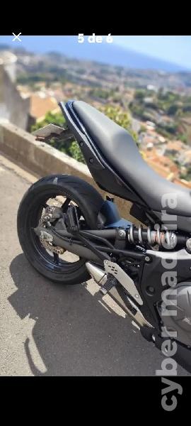 Kawazaki Er650 650 cc Sport, turismo