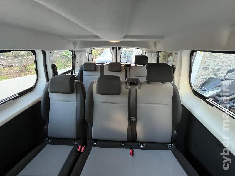 TOYOTA PROACE 1.5 D-4D 120 cv - 9 lugares Gasóleo