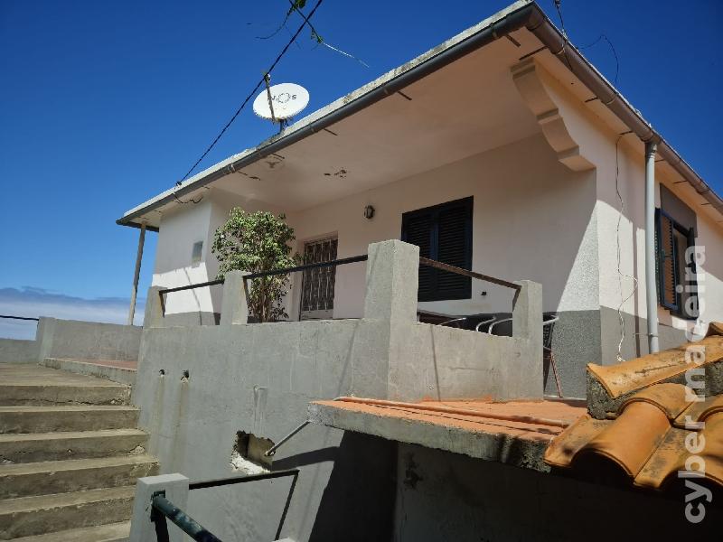 Moradia T2 para Venda