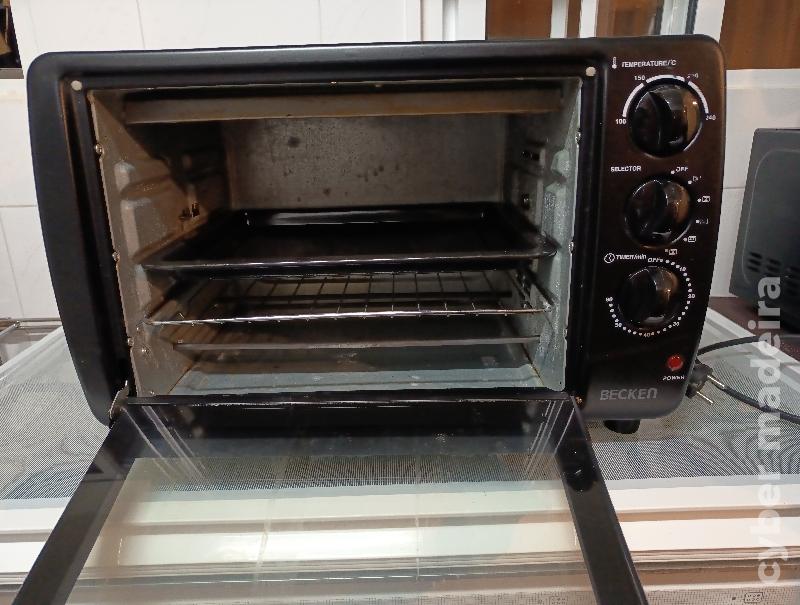 Mini forno elétrico Becken Hot Cook 28L
