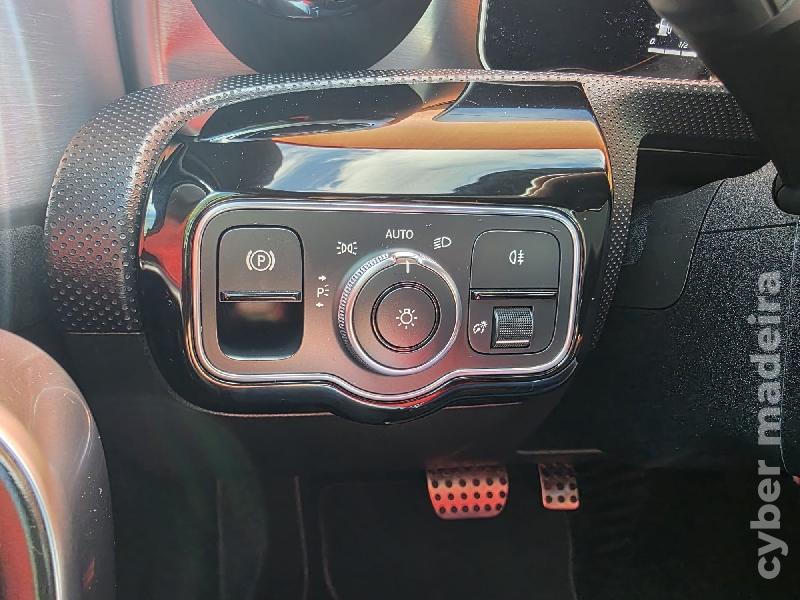 MERCEDES A 180d AMG LINE AUTO Gasóleo