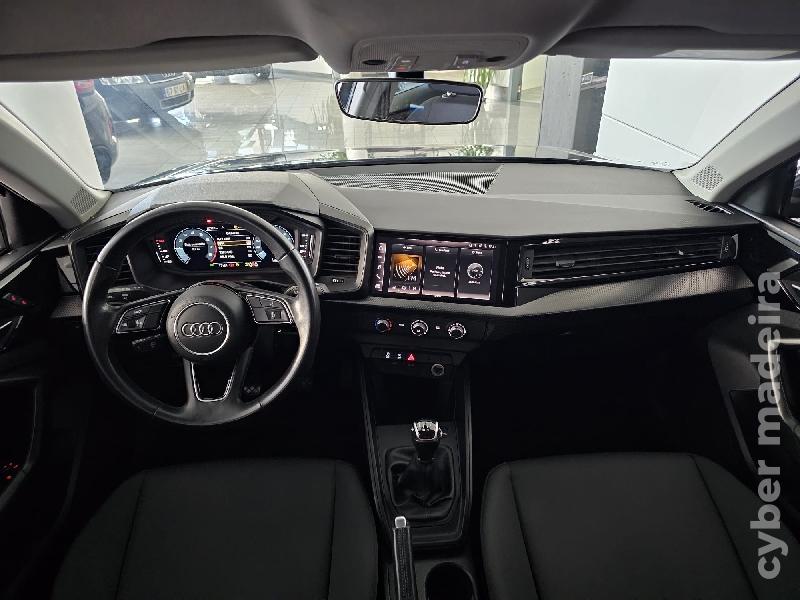 AUDI A1 SPORTBACK 25 TFSI Gasolina