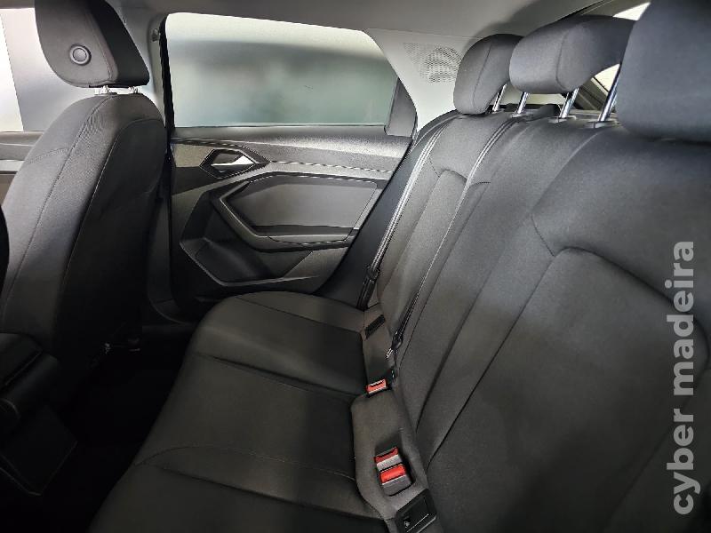 AUDI A1 SPORTBACK 25 TFSI Gasolina