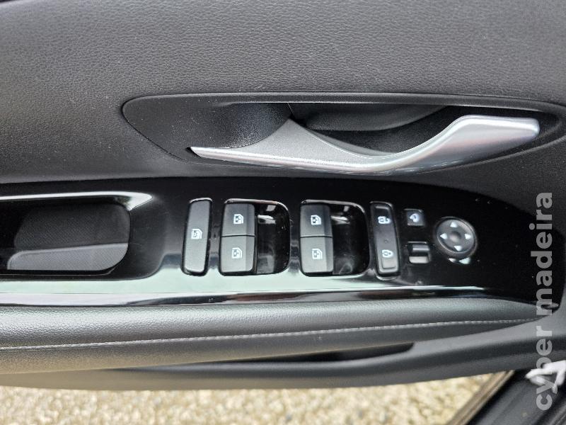 HYUNDAI TUCSON 1.6 T-GDI PREMIUM 150cv Gasolina