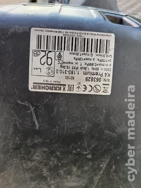 Lavador de Pressão Karcher K4 Premium