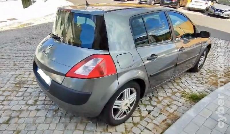 RENAULT MEGANE 1.5 dci 85cv - 2003 Gasóleo