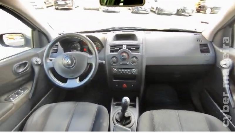 RENAULT MEGANE 1.5 dci 85cv - 2003 Gasóleo