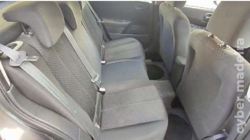 RENAULT MEGANE 1.5 dci 85cv - 2003 Gasóleo