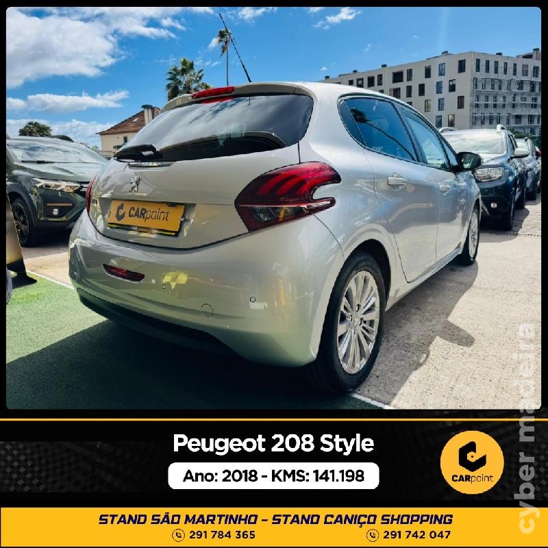 PEUGEOT 208 Style 1.6cv 75cv Gasóleo