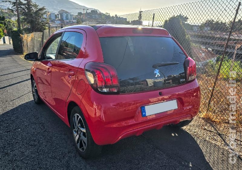 PEUGEOT 108 teto de abrir Gasolina