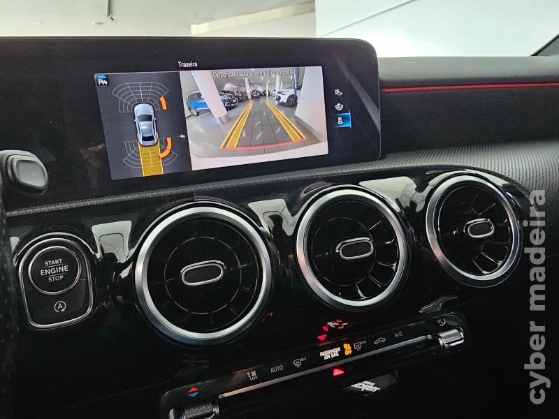 MERCEDES A 180 D AMG LINE Gasóleo