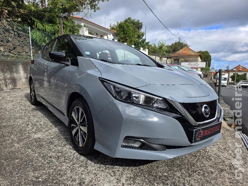 NISSAN LEAF 10º Aniversário Eléctrico