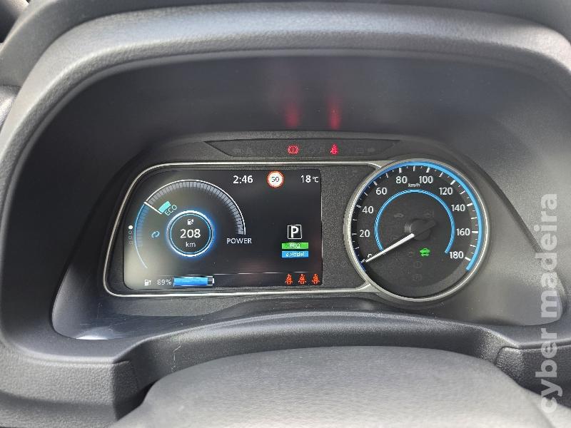 NISSAN LEAF 10º Aniversário Eléctrico