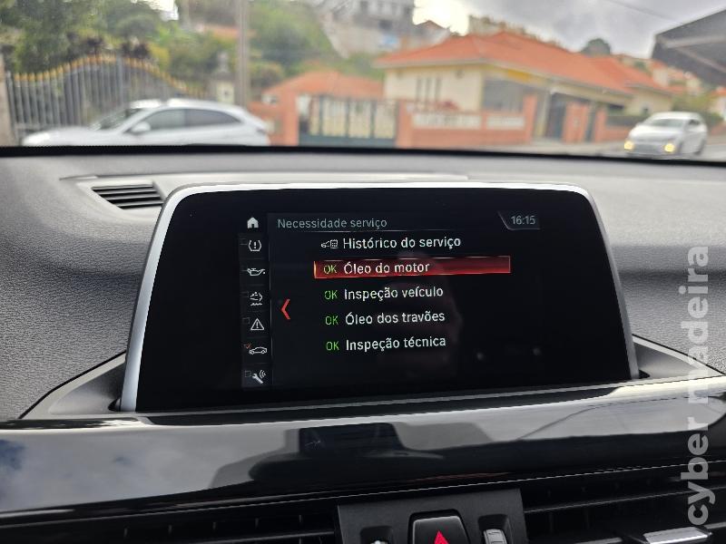 BMW X1 SDRIVE 16d XLINE Gasóleo